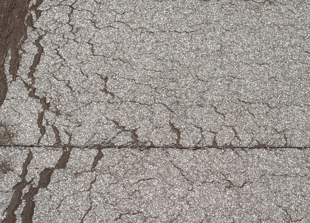 Losliggend dakleer op plat dak in Scheveningen